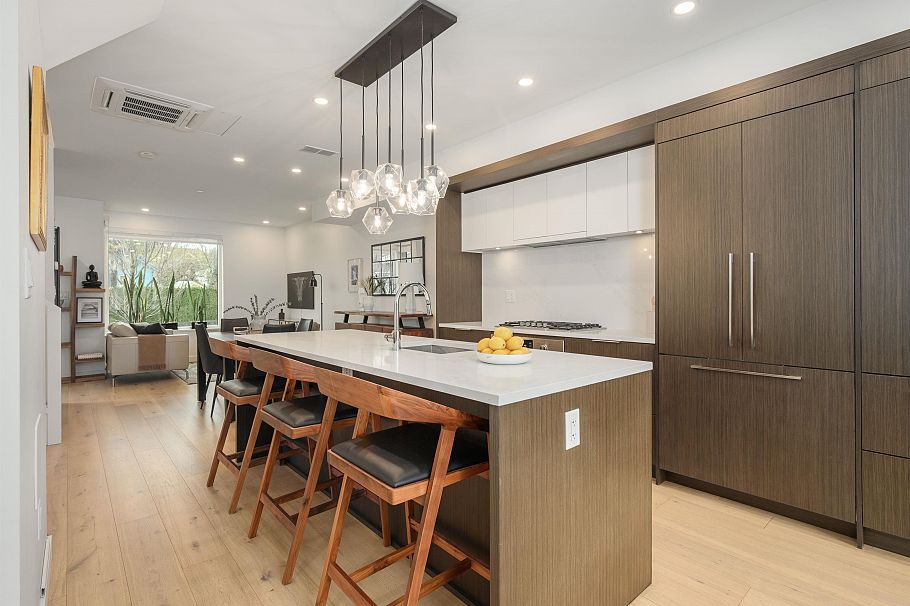 206 649 E 3rd Street North Vancouver, BC - 10