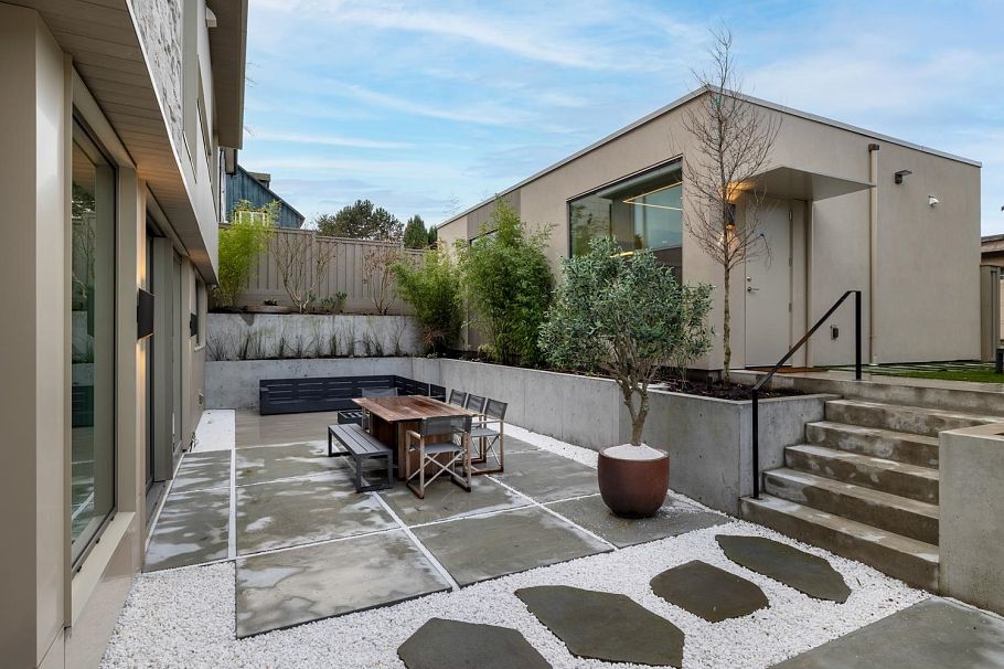 4521 Langara Avenue Vancouver, BC - 28