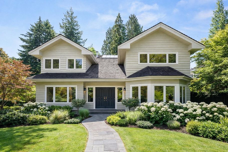 3470 W 43rd Avenue Vancouver, BC - 4