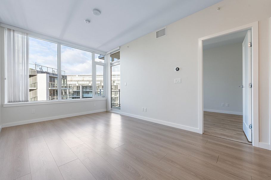 1504 8628 Hazelbridge Way Richmond, BC - 12