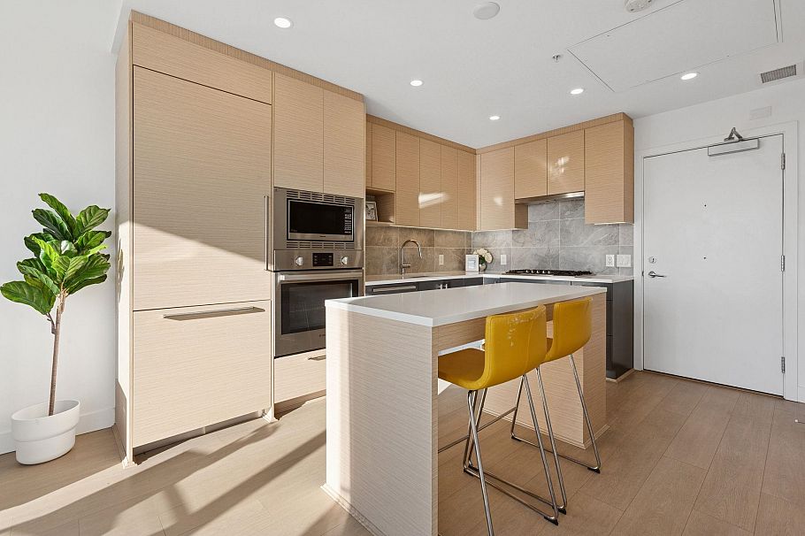 415 8888 Osler Street Vancouver, BC - 6