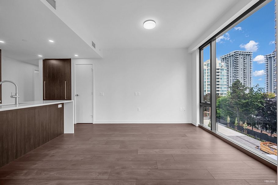 309 5987 Wilson Avenue Burnaby, BC - 9