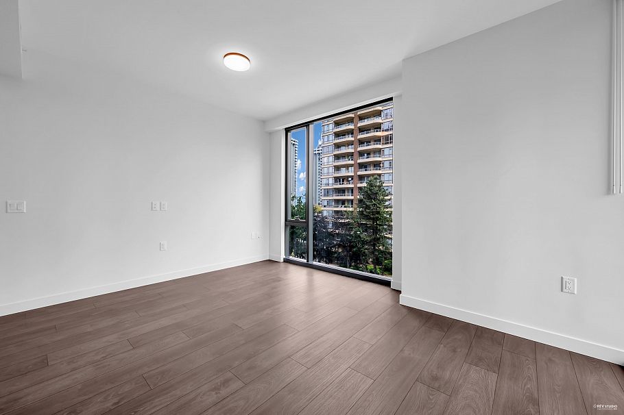 309 5987 Wilson Avenue Burnaby, BC - 8