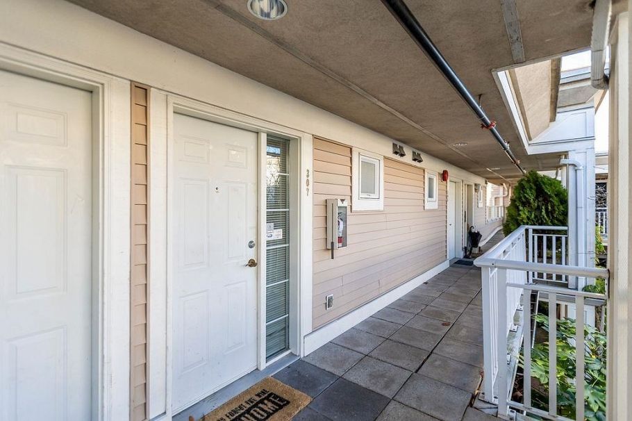 307 2545 W Broadway Vancouver, BC - 7