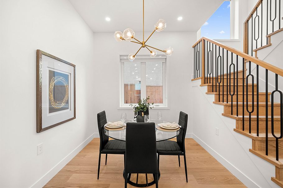 1 312 E 40th Avenue Vancouver, BC - 9