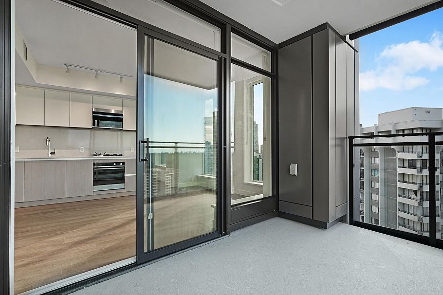 2406 5685 Halley Avenue Burnaby, BC - 10