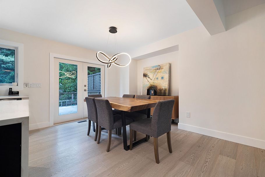 2488 Belloc Street North Vancouver, BC - 8