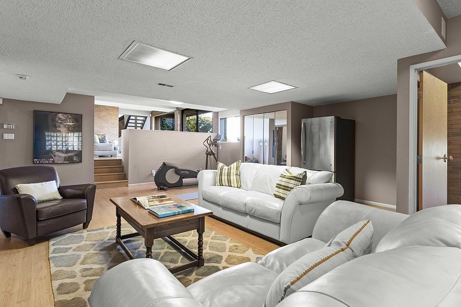 5012 Maple Street Vancouver, BC - 31