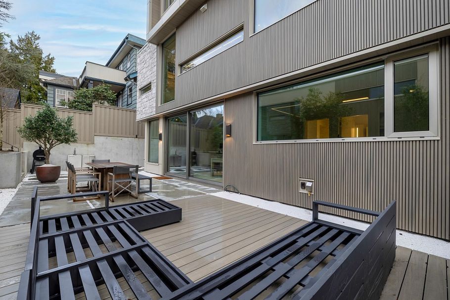 4521 Langara Avenue Vancouver, BC - 29