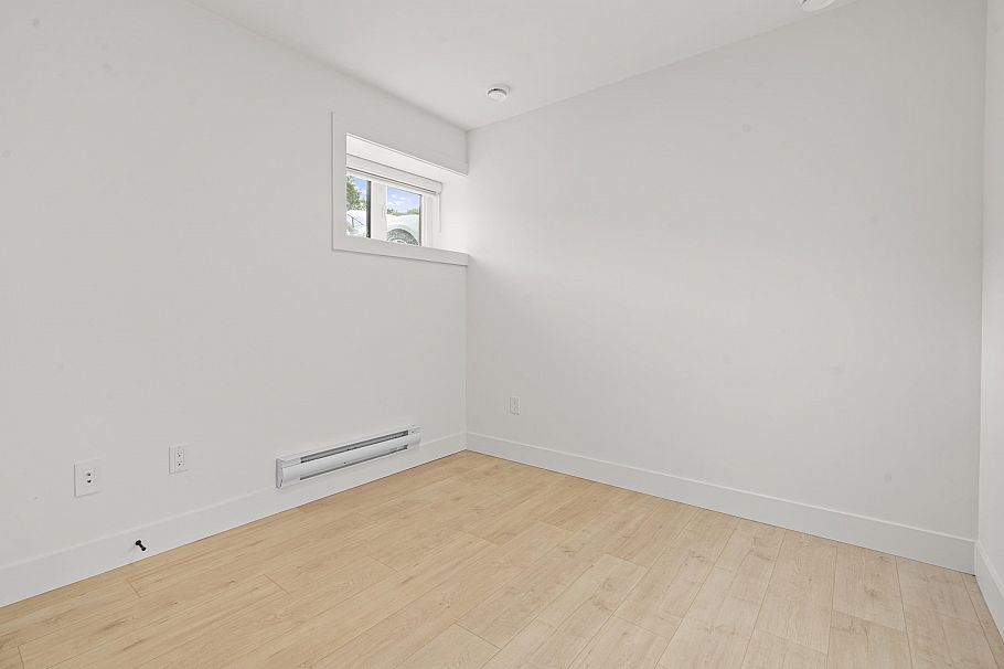 5528 Balaclava Street Vancouver, BC - 32