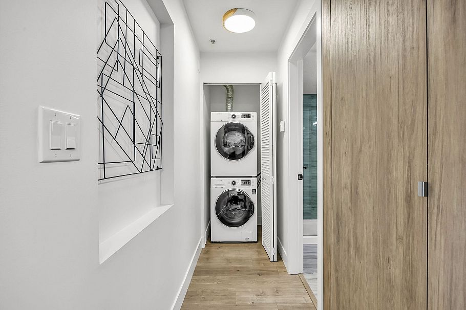 213 3038 E Kent Avenue South Vancouver, BC - 17