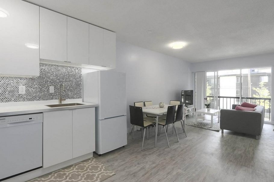 303 1717 W 13th Avenue Vancouver, BC - 1