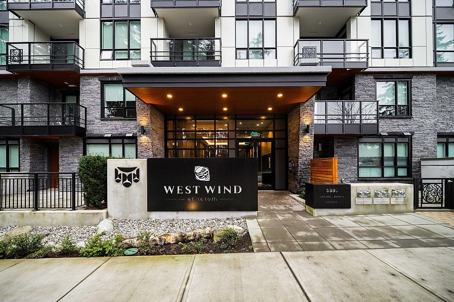 708 5380 Crooked Branch Road Vancouver, BC - 3