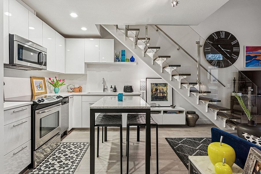 603 733 W 3rd Street North Vancouver, BC - 10