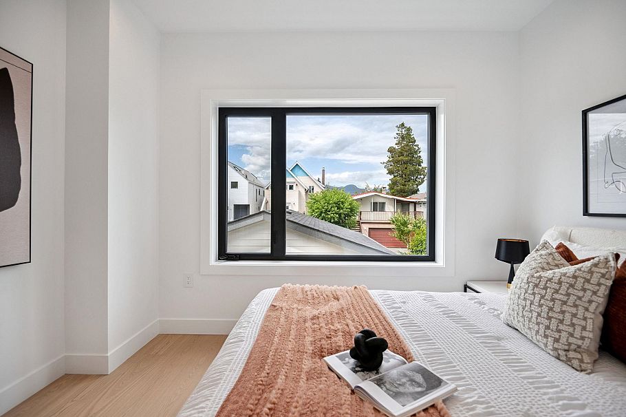 #2 1079 E 14th Avenue Vancouver, BC - 16