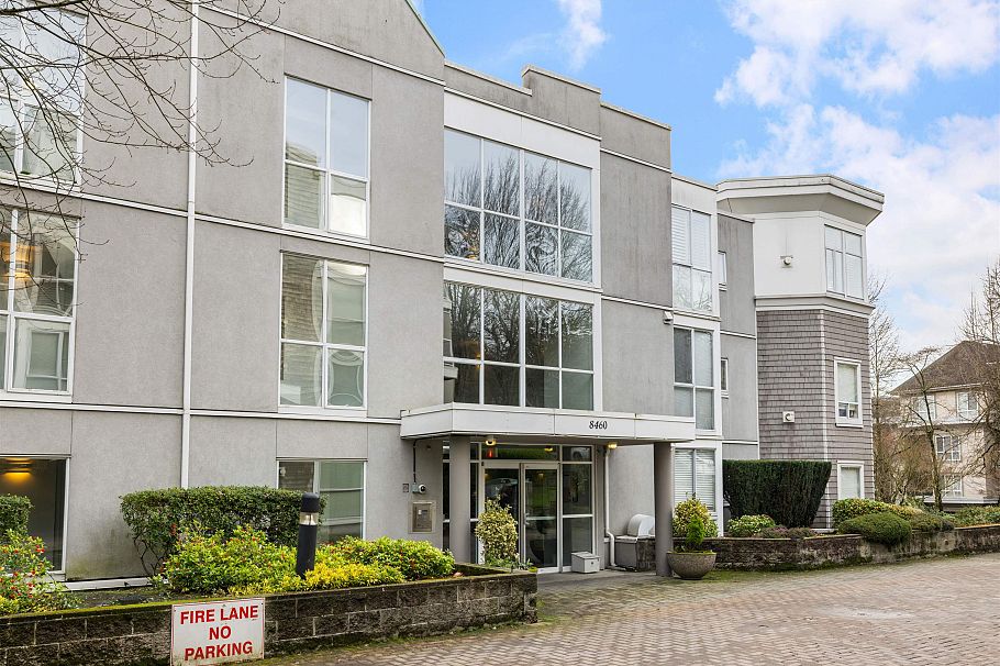 407 8460 Jellicoe Street Vancouver, BC - 22