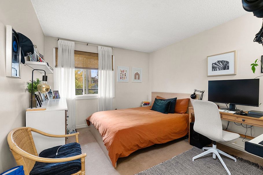 2366 Wall Street Vancouver, BC - 10