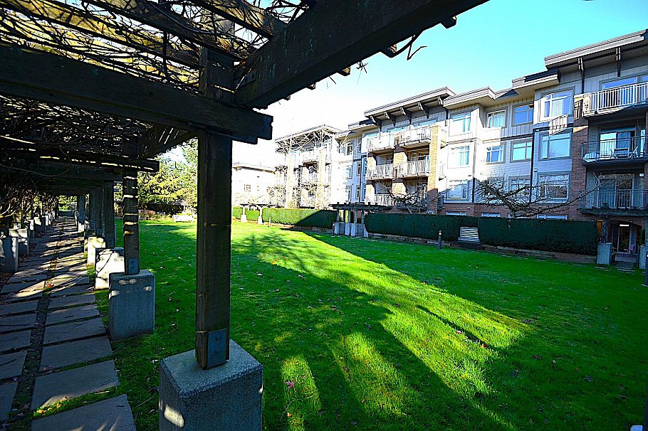 419 2280 Wesbrook Mall Vancouver, BC - 33