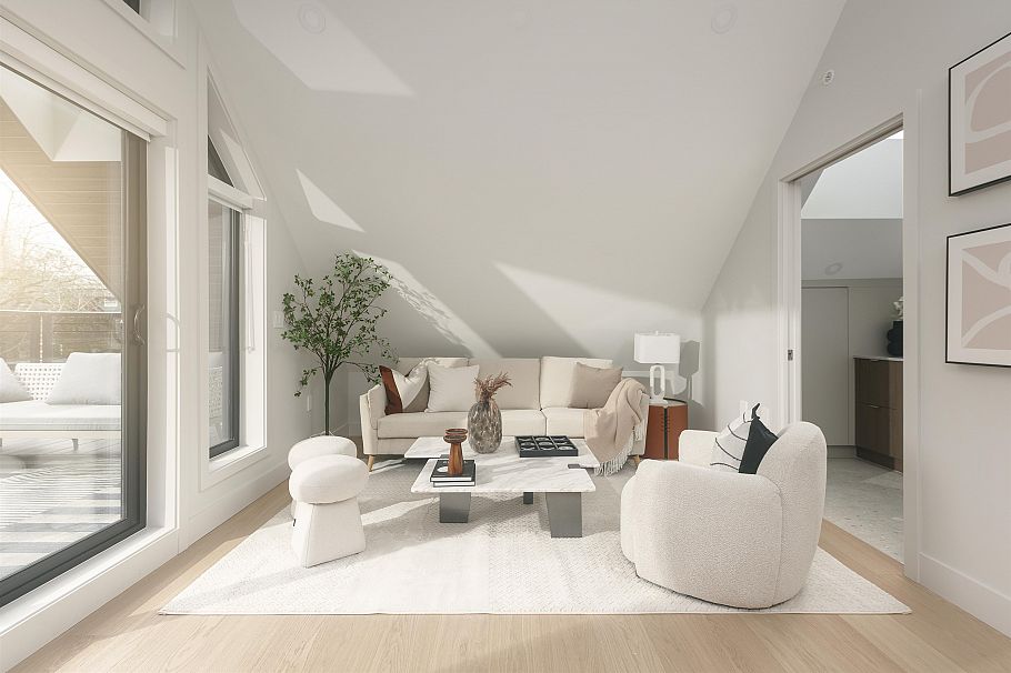 2 2635 W 12th Avenue Vancouver, BC - 3