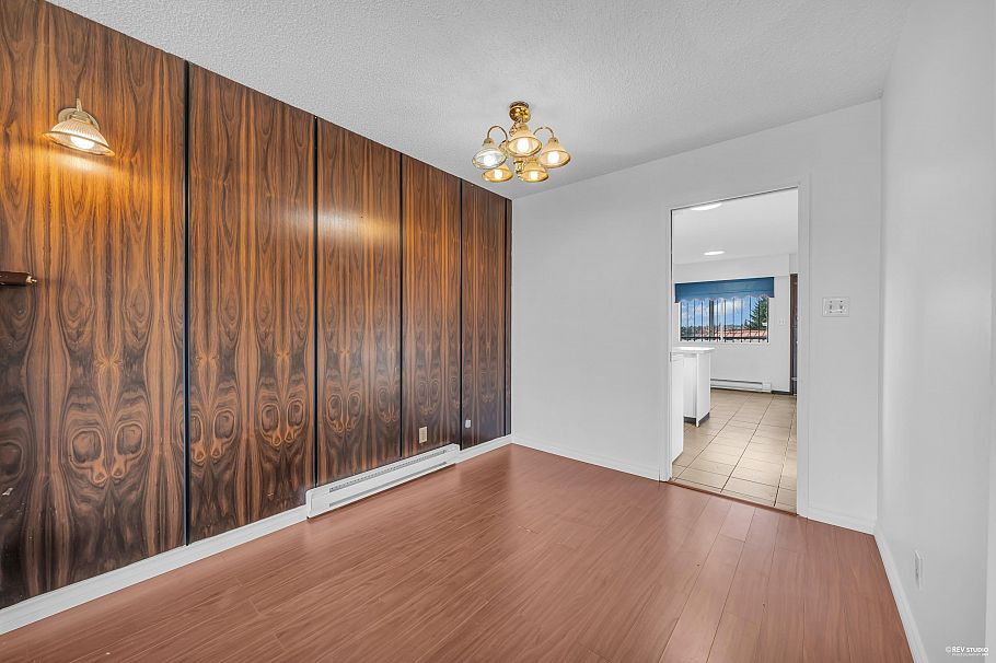 7511 Main Street Vancouver, BC - 5