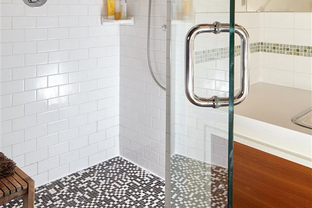 1518 E 37th Avenue Vancouver, BC - 23