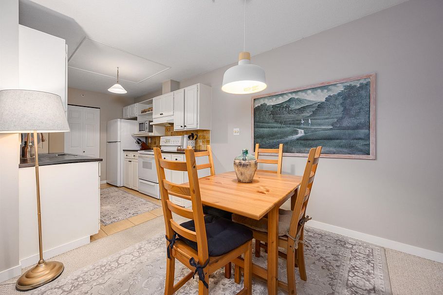 514 1000 Bowron Court North Vancouver, BC - 11