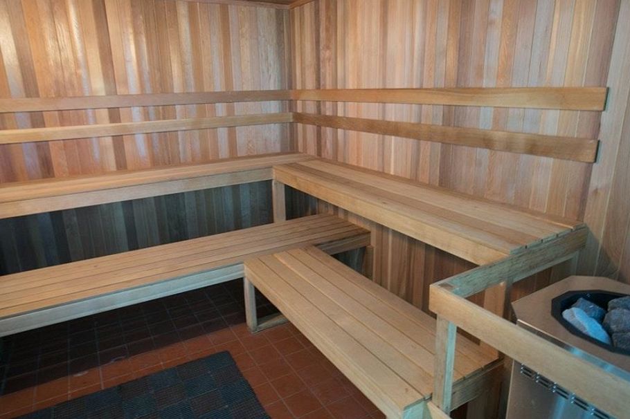 7xx 1327 KEITH ROAD, North Vancouver BC V7J 3T5 North Vancouver, BC - 8