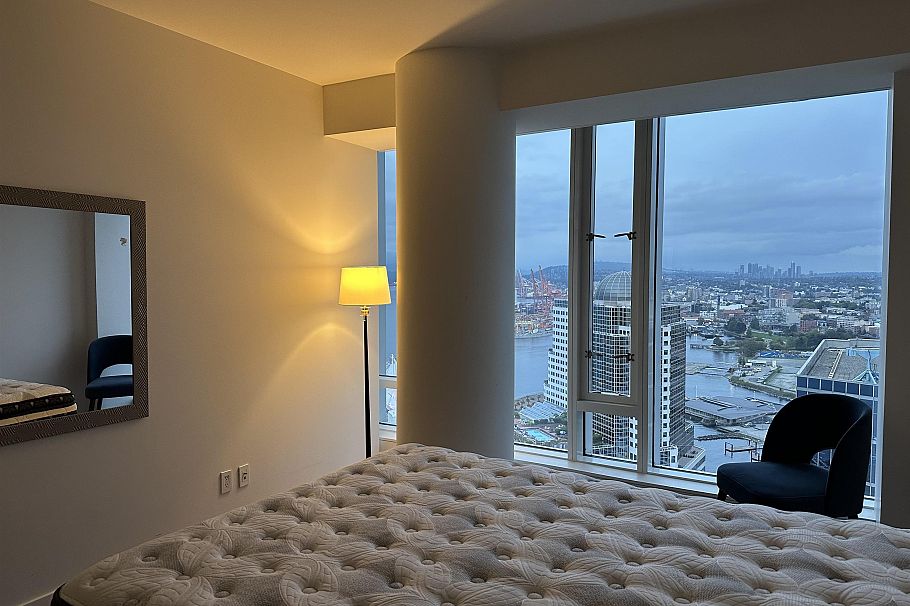 3301 1011 W Cordova Street Vancouver, BC - 22