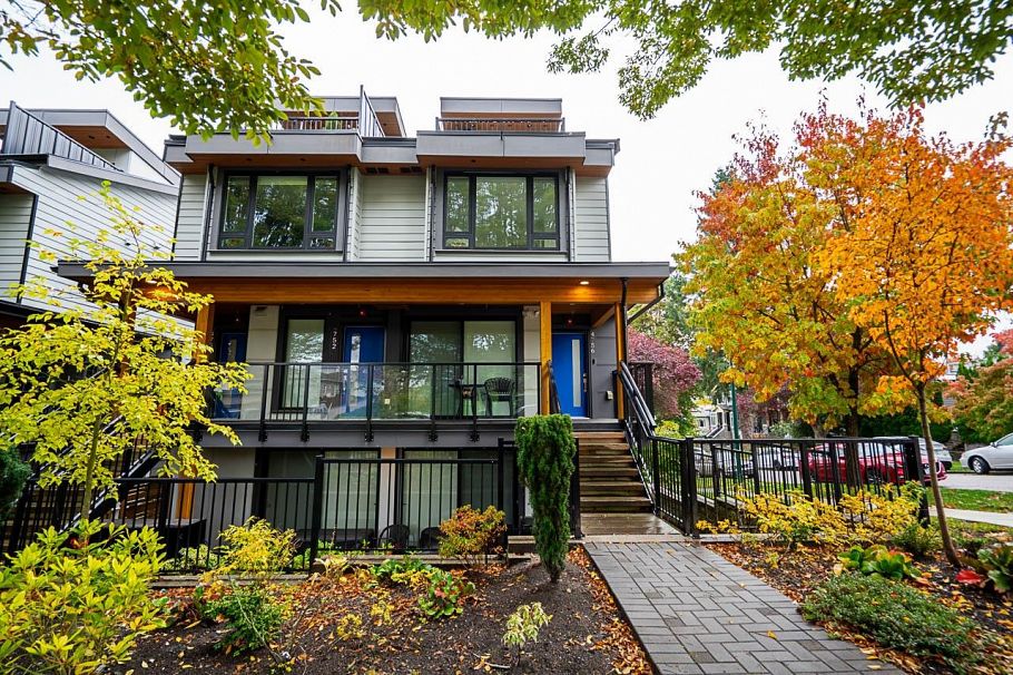 4756 Duchess Street Vancouver, BC - 27