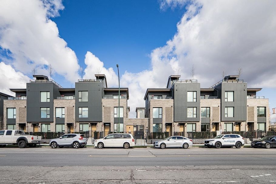 131 765 W 49th Avenue Vancouver, BC - 1