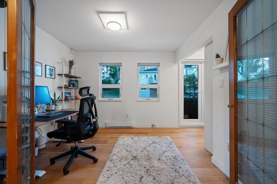 F 1244 W 7th Avenue Vancouver, BC - 21