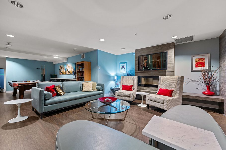 1004 1887 Crowe Street Vancouver, BC - 32