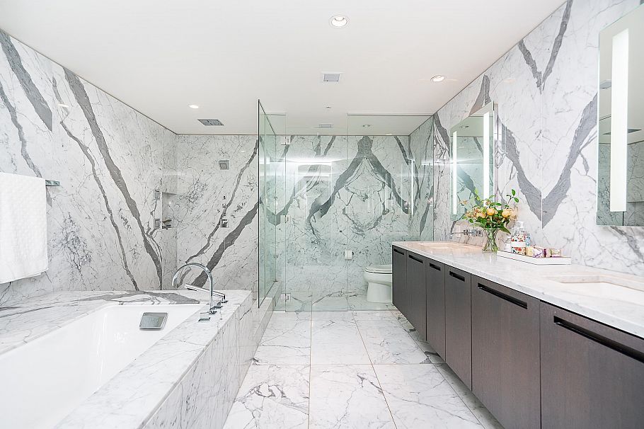 3301 1011 W Cordova Street Vancouver, BC - 16