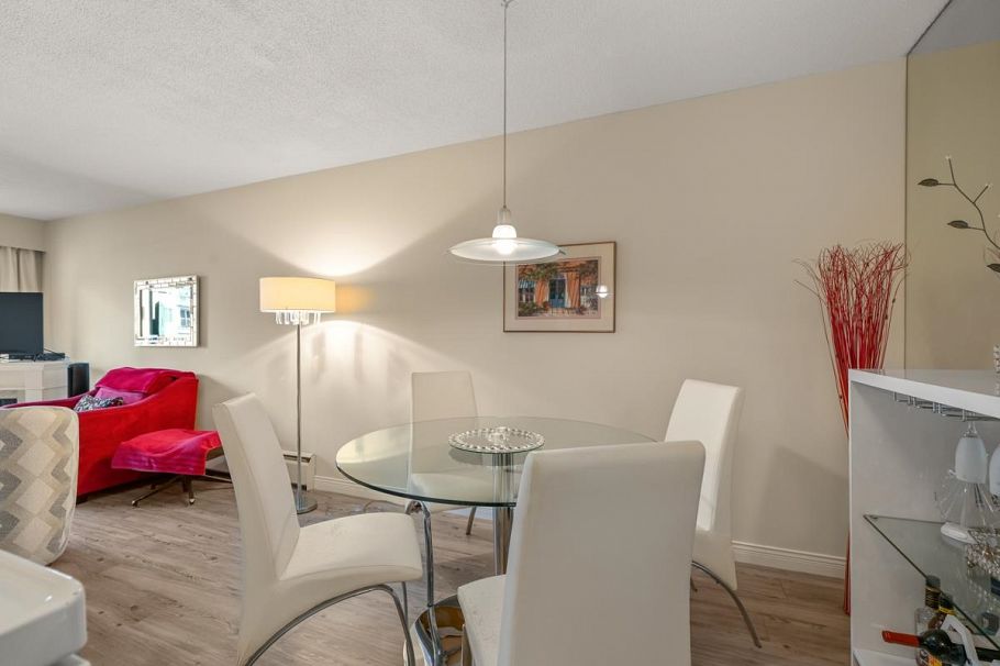 205 307 W 2nd Street North Vancouver, BC - 12