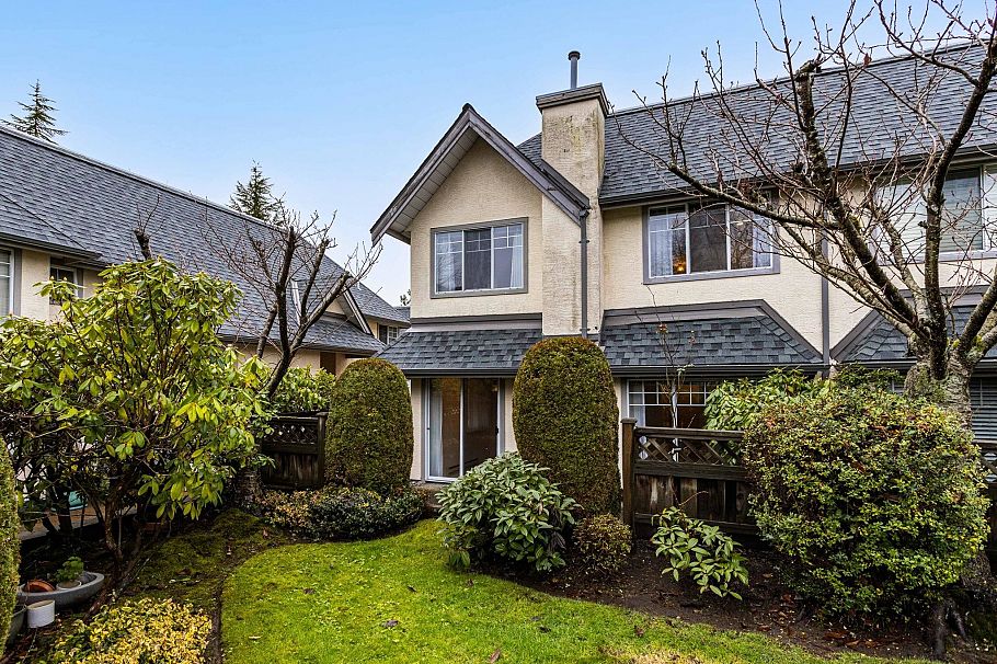 55 6523 Chambord Place Vancouver, BC - 32