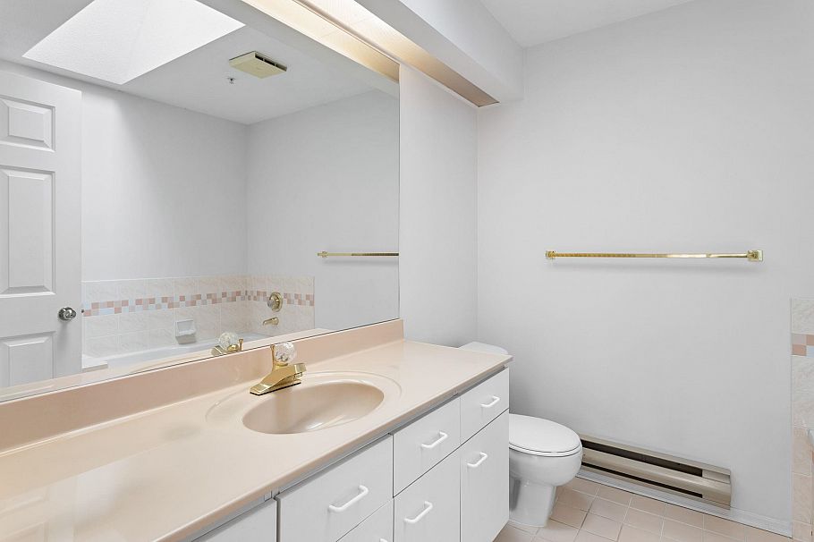 55 6523 Chambord Place Vancouver, BC - 20