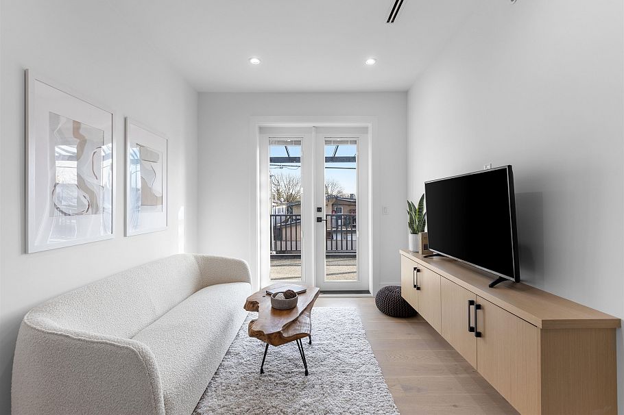 5304 Fraser Street Vancouver, BC - 17