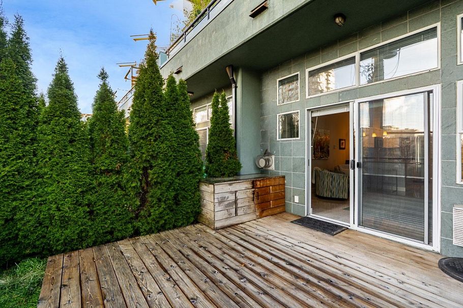 108 131 W 3rd Street North Vancouver, BC - 25