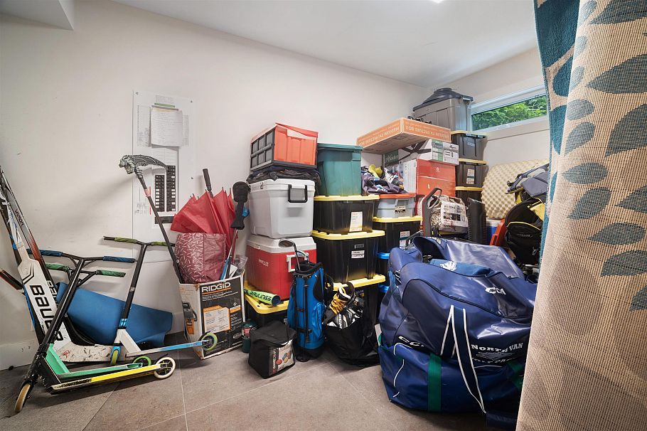 2488 Belloc Street North Vancouver, BC - 24