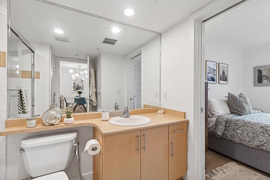 507 125 Milross Avenue Vancouver, BC - 13