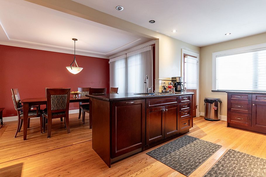 5570 Baillie Street Vancouver, BC - 4