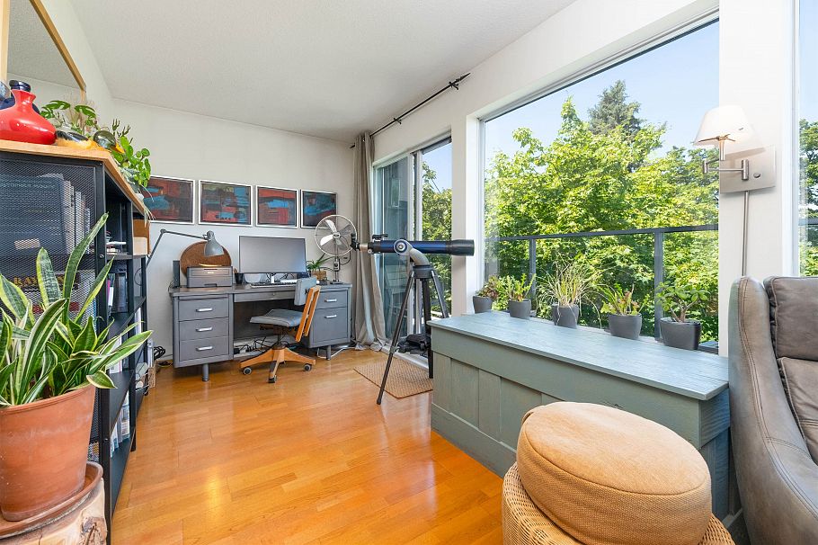 3645 W 17th Avenue Vancouver, BC - 12