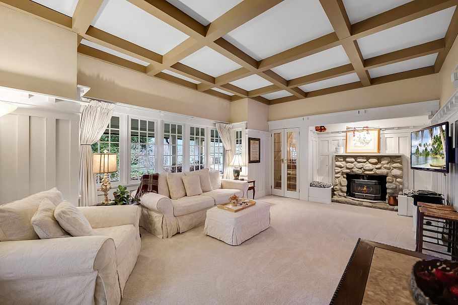 1509 Mahon Avenue North Vancouver, BC - 3