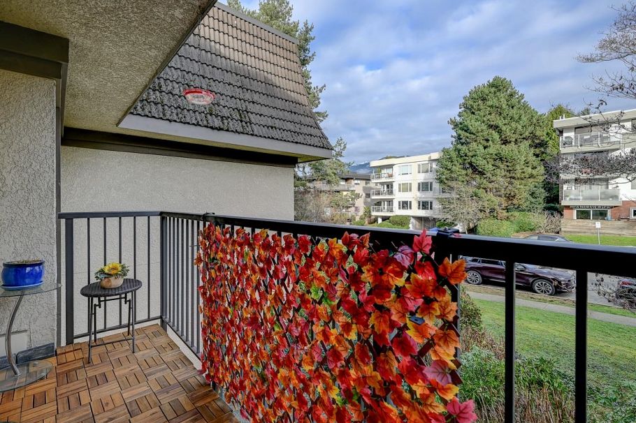 205 307 W 2nd Street North Vancouver, BC - 18