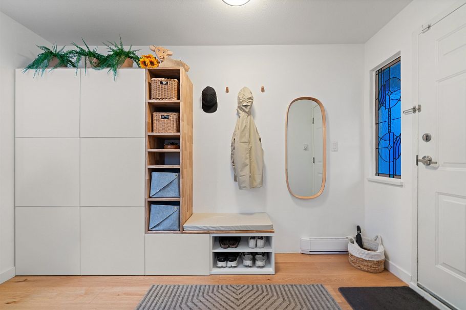 F 1244 W 7th Avenue Vancouver, BC - 22