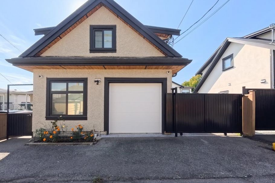 1275 E 62nd Avenue Vancouver, BC - 38