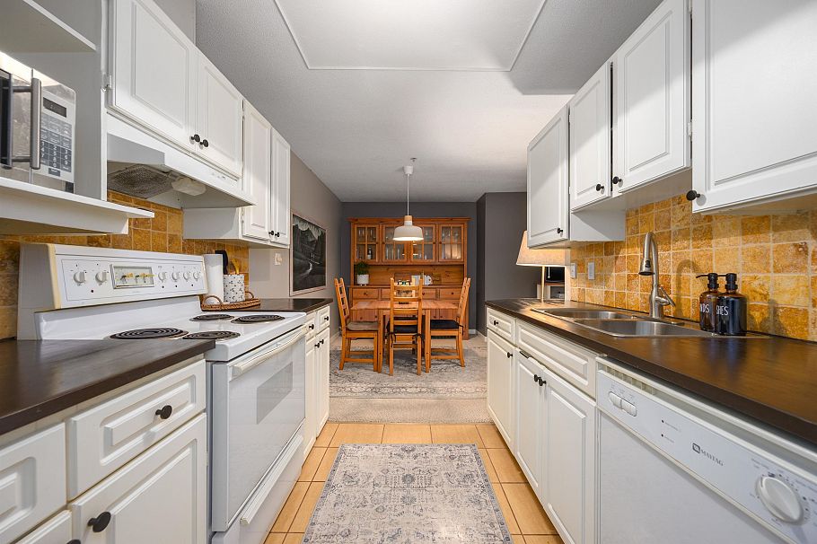 514 1000 Bowron Court North Vancouver, BC - 14