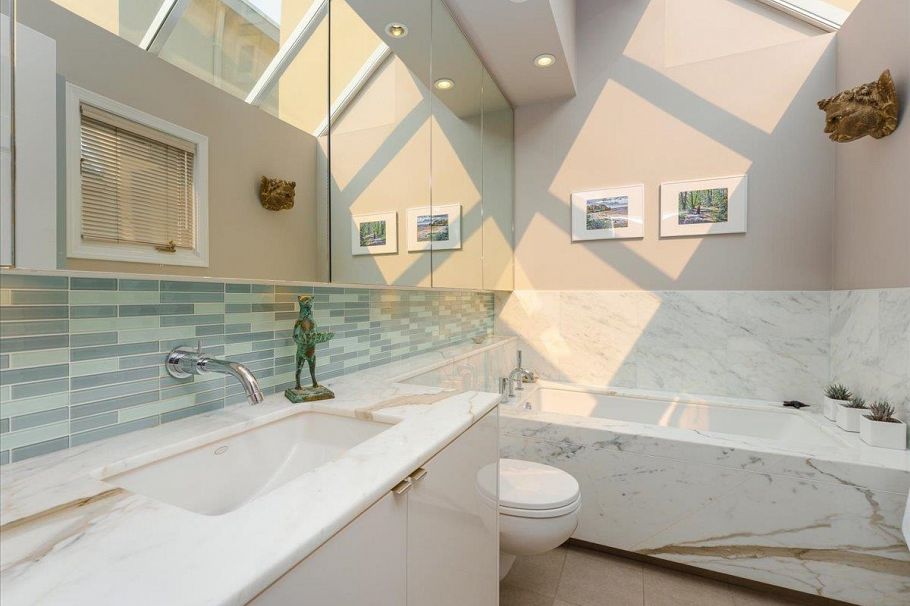 1973 Whyte Avenue Vancouver, BC - 12