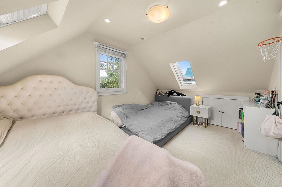 2216 Macdonald Street Vancouver, BC - 30