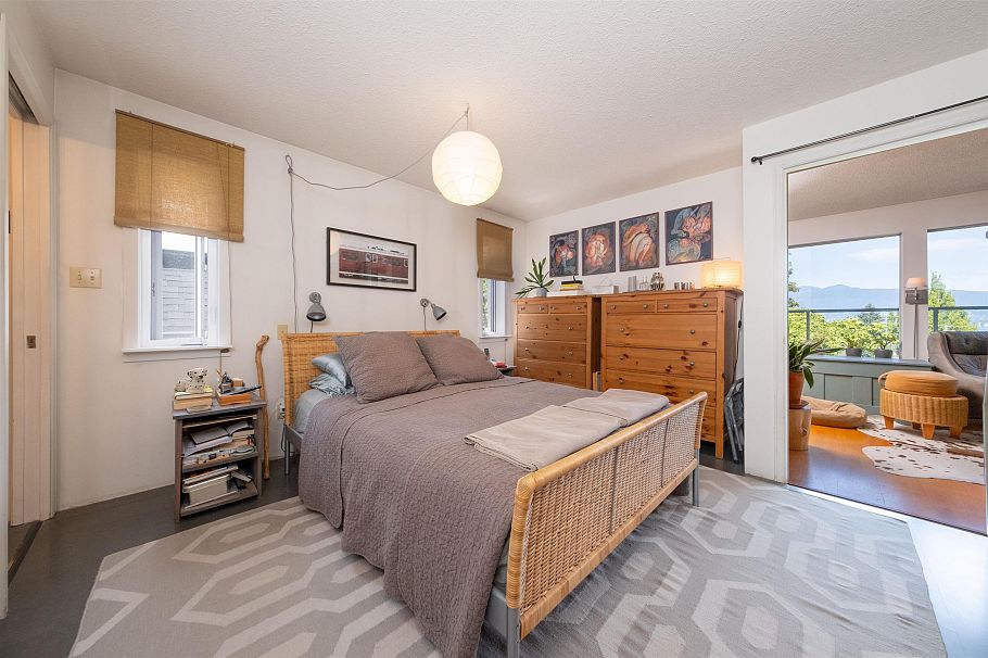 3645 W 17th Avenue Vancouver, BC - 18